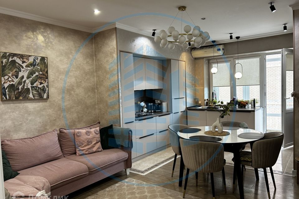 Продаётся 3-комнатная квартира, 88.6 м²