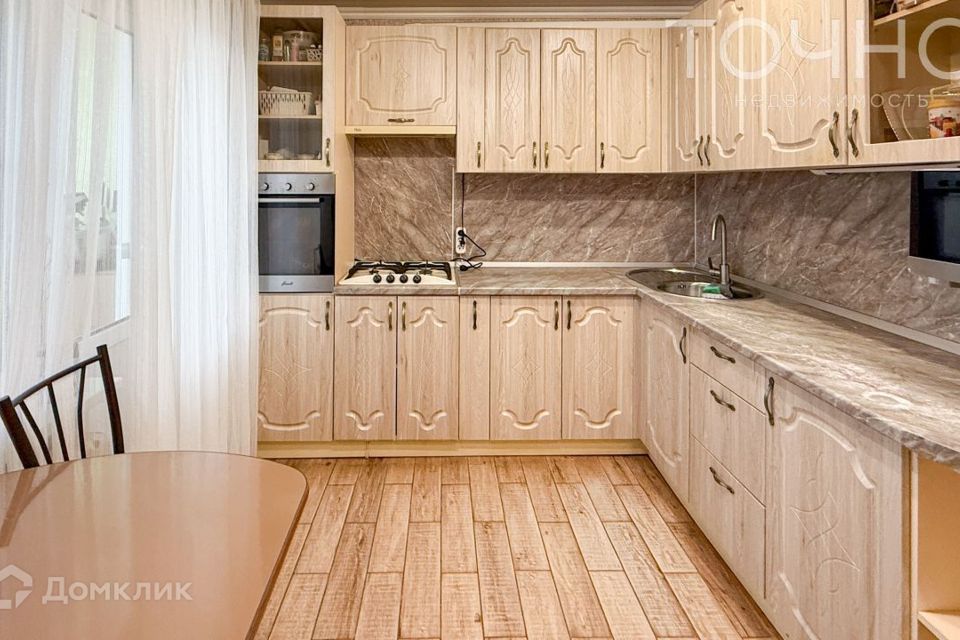 Продаётся 1-комнатная квартира, 46 м²