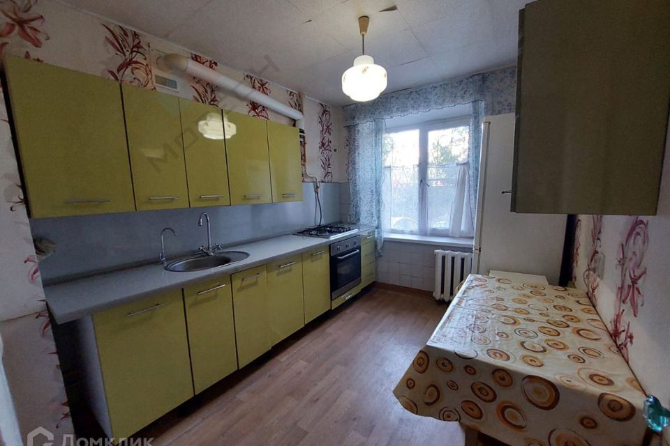 Продаётся 3-комнатная квартира, 59.7 м²