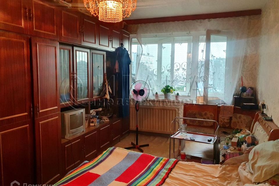 Продаётся 1-комнатная квартира, 37.3 м²