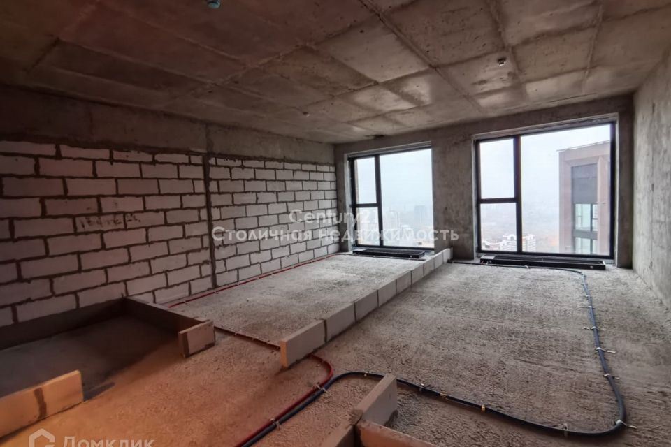Продаётся 1-комнатная квартира, 55.2 м²