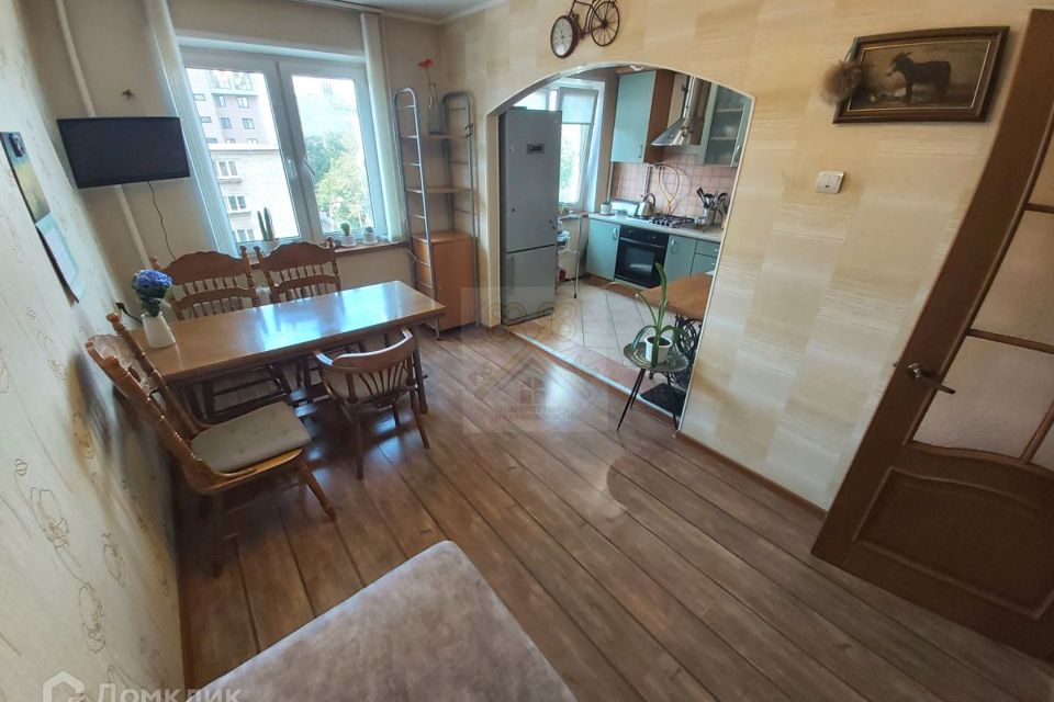 Продаётся 3-комнатная квартира, 58 м²