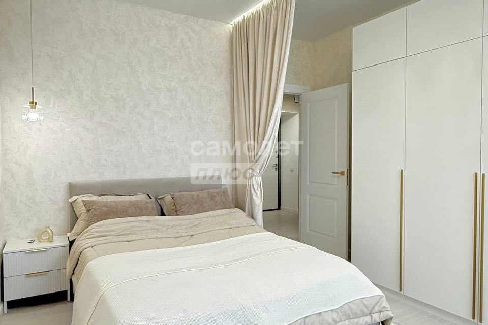 Продаётся 1-комнатная квартира, 40.2 м²