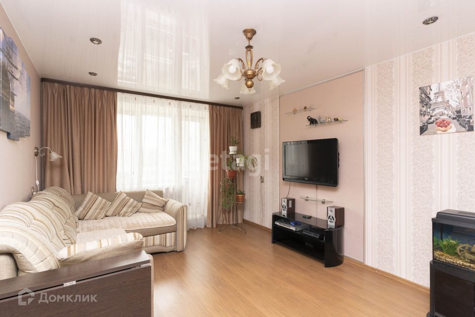Продаётся 3-комнатная квартира, 110.5 м²