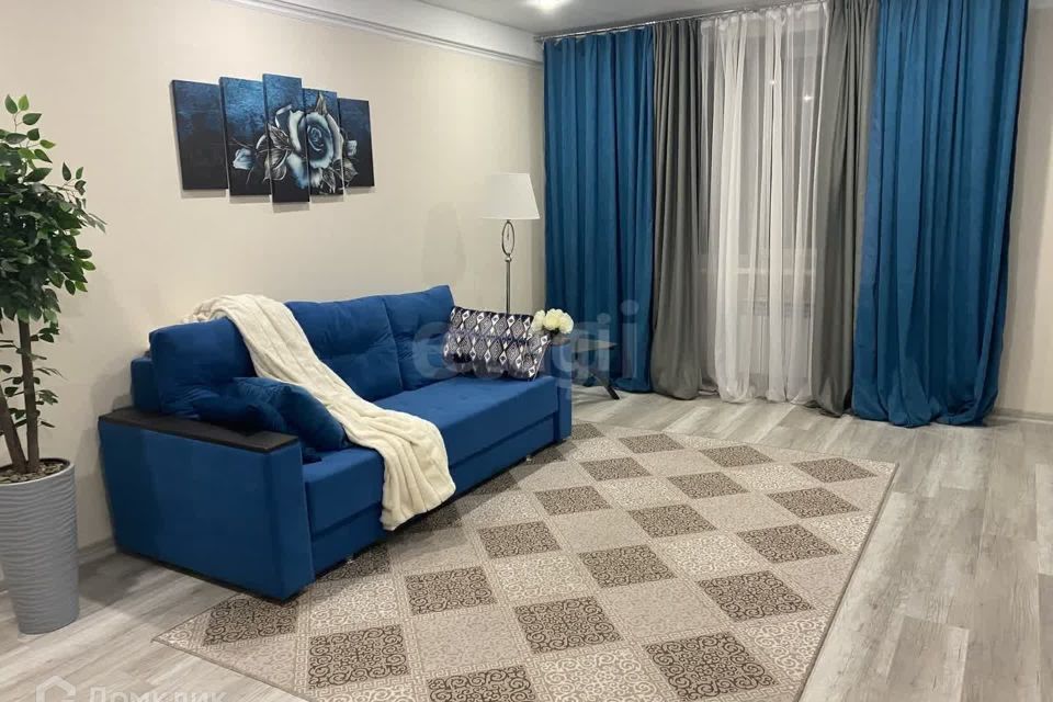 Продаётся 1-комнатная квартира, 40.4 м²
