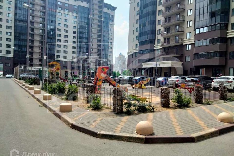 Продаётся 2-комнатная квартира, 61 м²
