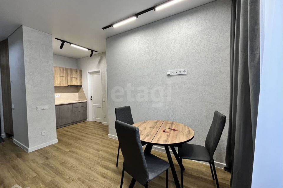 Сдаётся 1-комнатная квартира, 35 м²