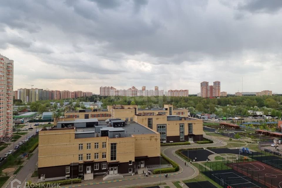 Продаётся 2-комнатная квартира, 58 м²