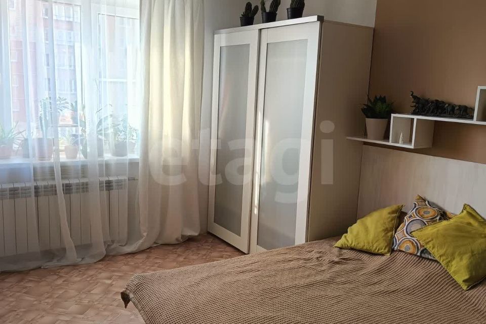 Продаётся 1-комнатная квартира, 42.8 м²