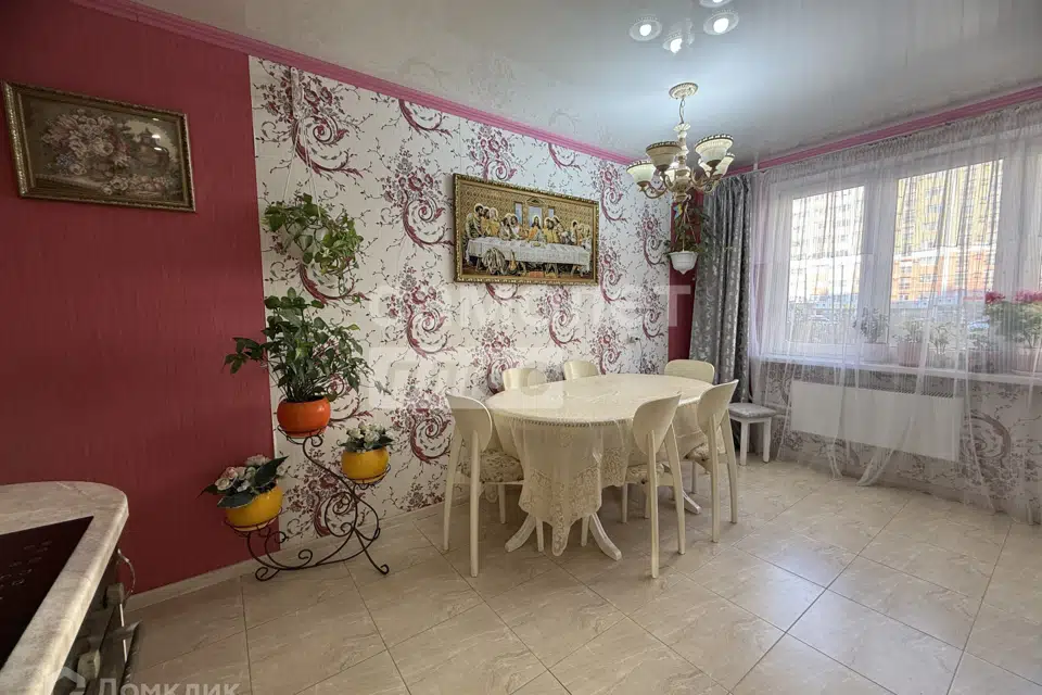 Продаётся 3-комнатная квартира, 75 м²