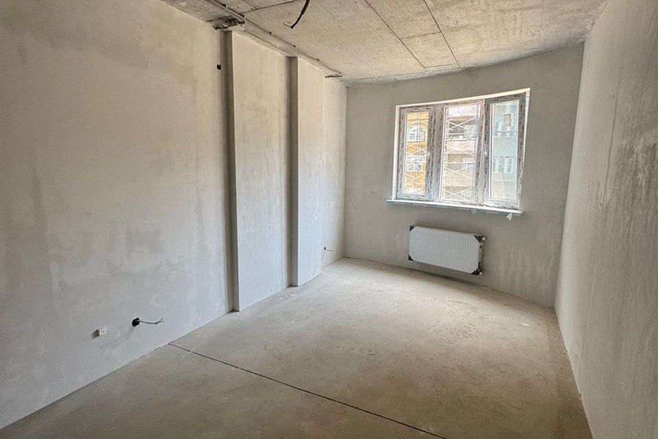 Продаётся 1-комнатная квартира, 42.8 м²