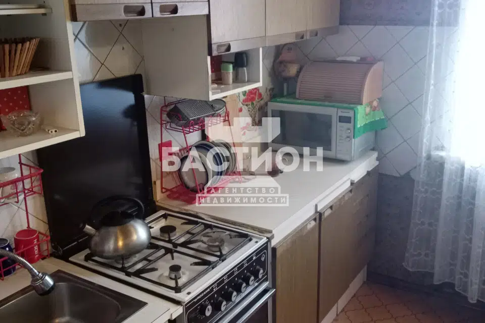 Продаётся 4-комнатная квартира, 85 м²