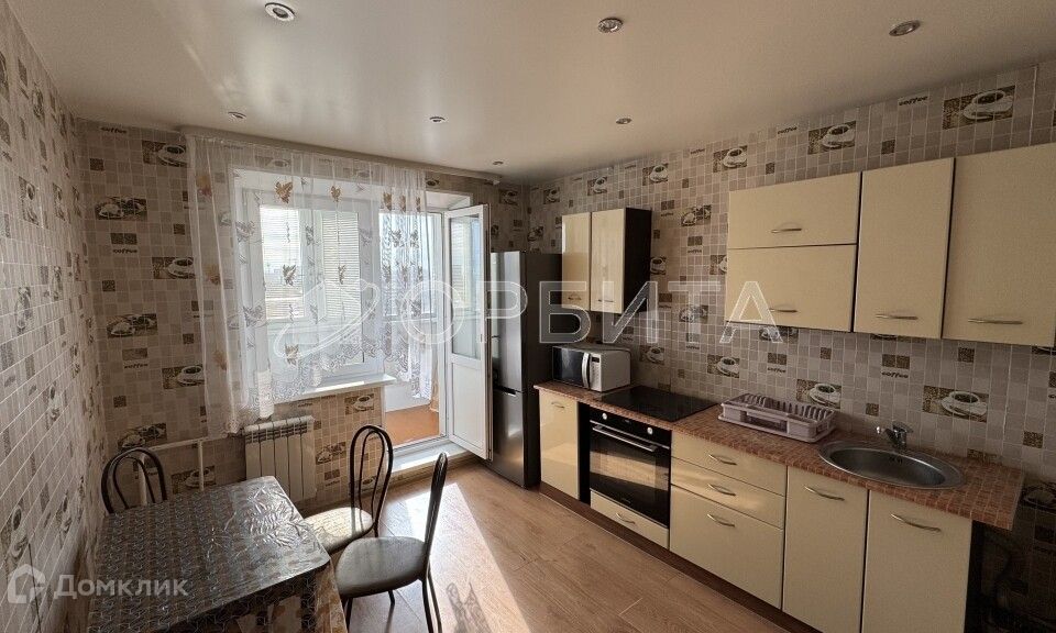 Продаётся 2-комнатная квартира, 61.7 м²