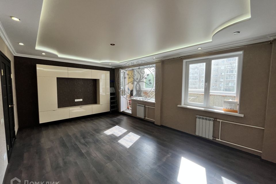 Продаётся 4-комнатная квартира, 76.6 м²