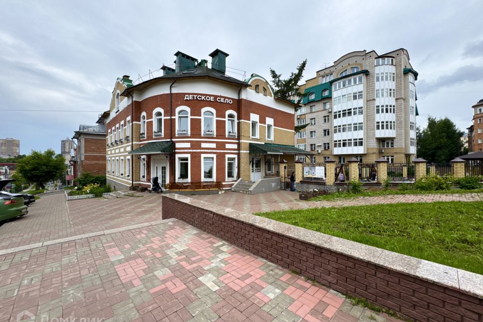 Продаётся 3-комнатная квартира, 104.5 м²