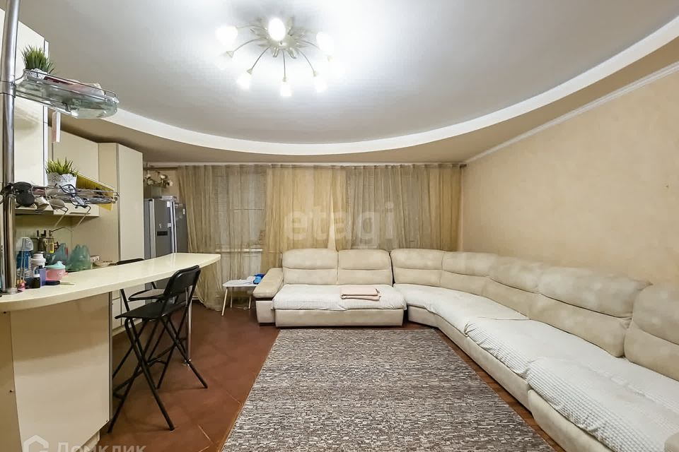 Продаётся 3-комнатная квартира, 65.6 м²