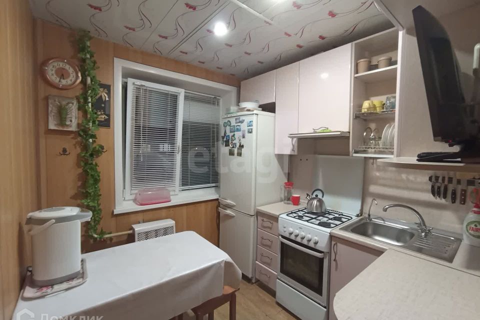 Продаётся 3-комнатная квартира, 61.3 м²
