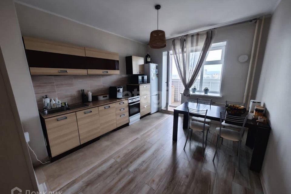 Продаётся 2-комнатная квартира, 74.6 м²