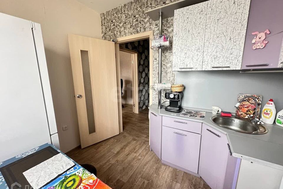 Продаётся 1-комнатная квартира, 40.2 м²