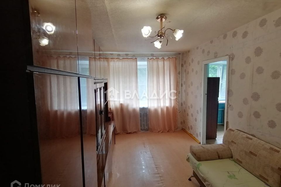 Сдаётся 4-комнатная квартира, 61.5 м²