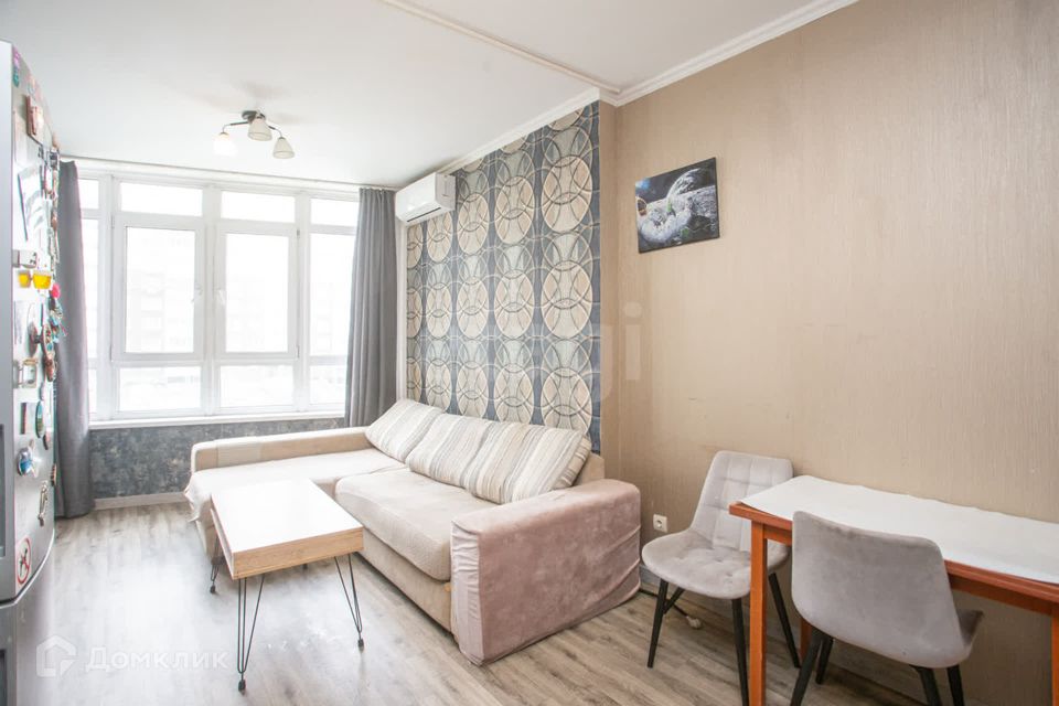 Продаётся 1-комнатная квартира, 46.7 м²