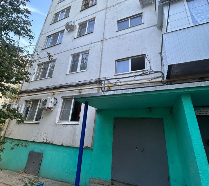 Продаётся 4-комнатная квартира, 69 м²