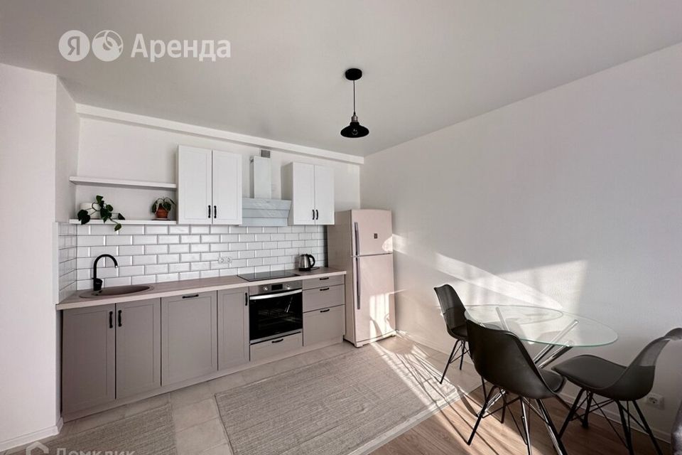 Сдаётся 2-комнатная квартира, 57 м²