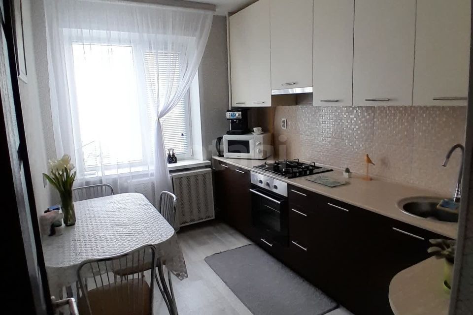 Продаётся 3-комнатная квартира, 65.7 м²