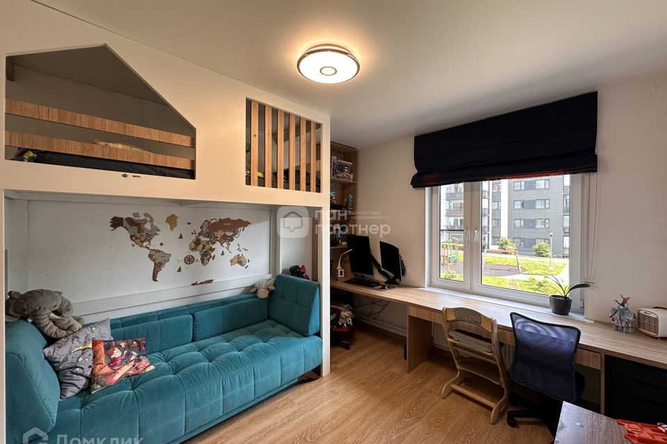 Продаётся 2-комнатная квартира, 58.2 м²