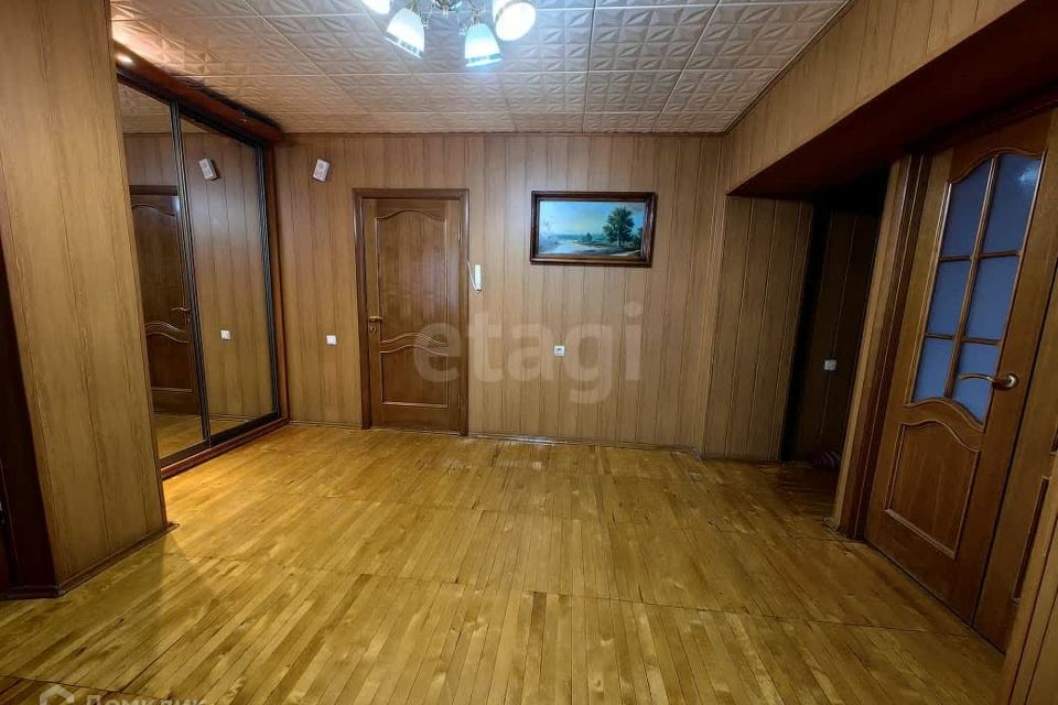 Продаётся 3-комнатная квартира, 82 м²