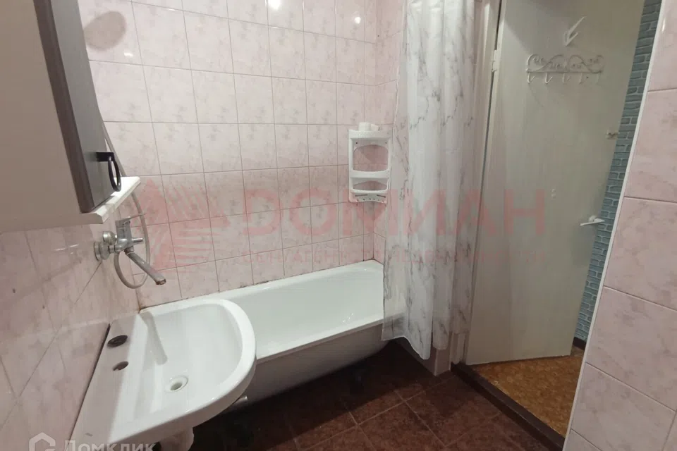 Продаётся 3-комнатная квартира, 54 м²