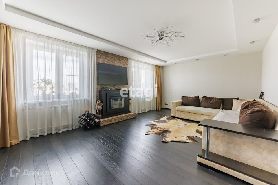 Продаётся 3-комнатная квартира, 93.4 м²