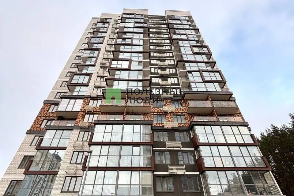 Продаётся 4-комнатная квартира, 73 м²
