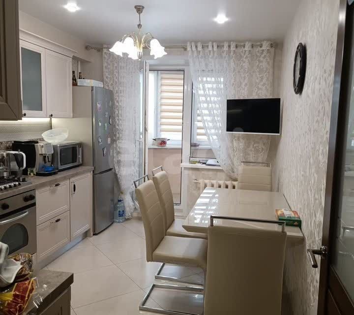 Продаётся 3-комнатная квартира, 95 м²