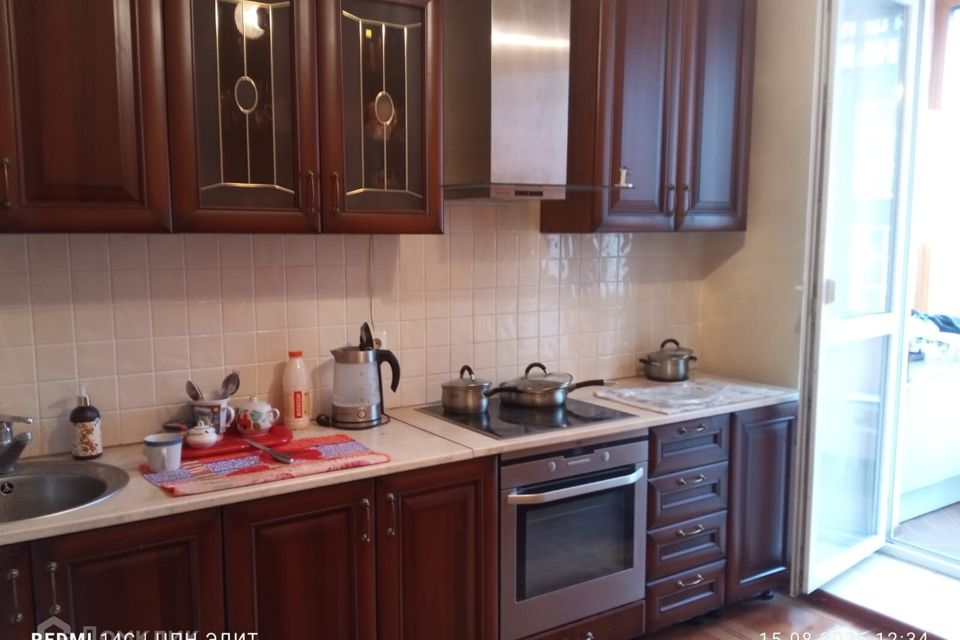 Сдаётся 2-комнатная квартира, 64 м²