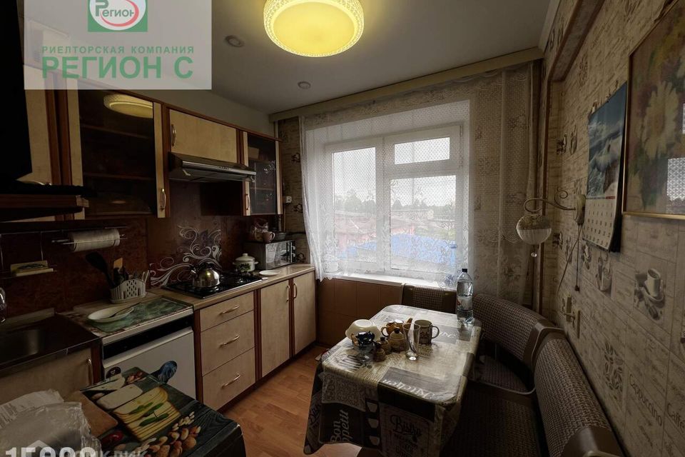 Продаётся 3-комнатная квартира, 60.1 м²
