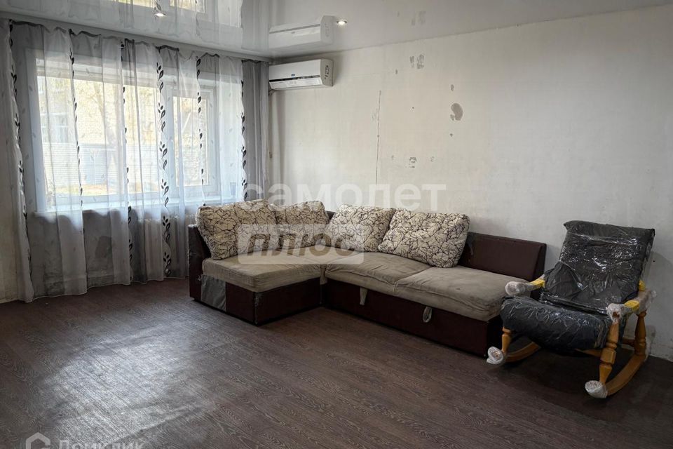 Продаётся 3-комнатная квартира, 54.5 м²