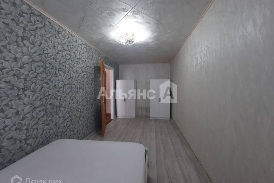 Продаётся 3-комнатная квартира, 61.7 м²