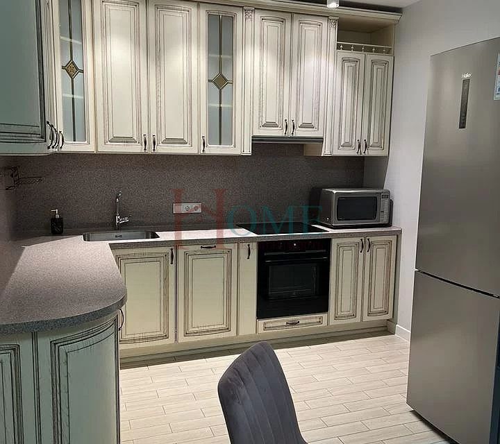 Сдаётся 2-комнатная квартира, 71 м²