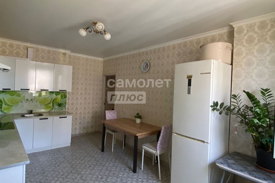 Продаётся 2-комнатная квартира, 61 м²