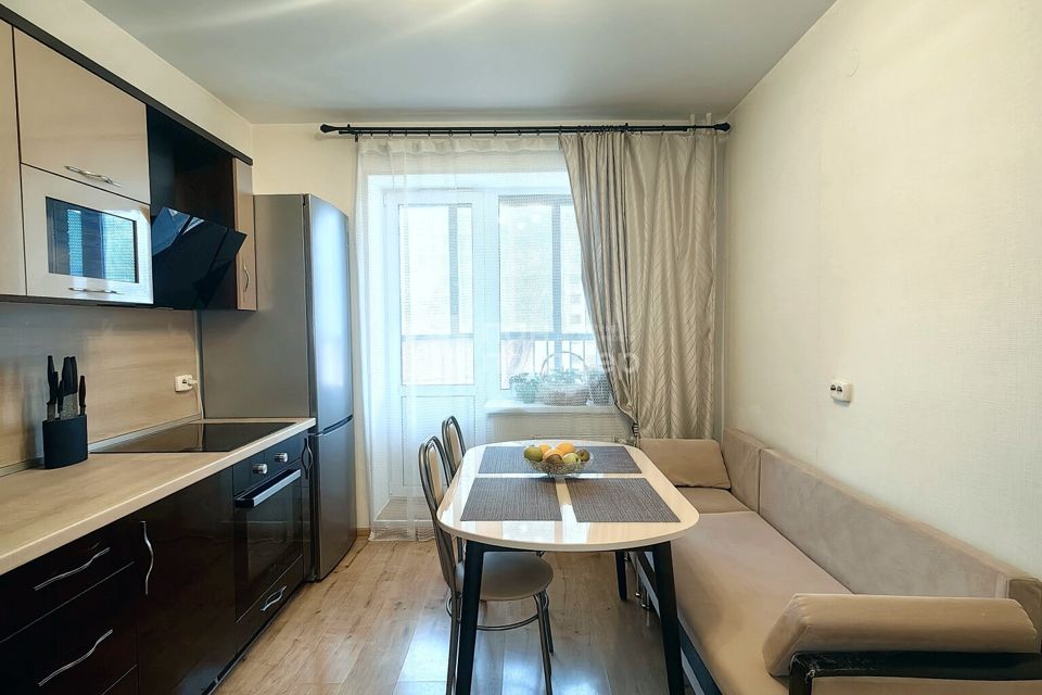 Продаётся 1-комнатная квартира, 35.8 м²