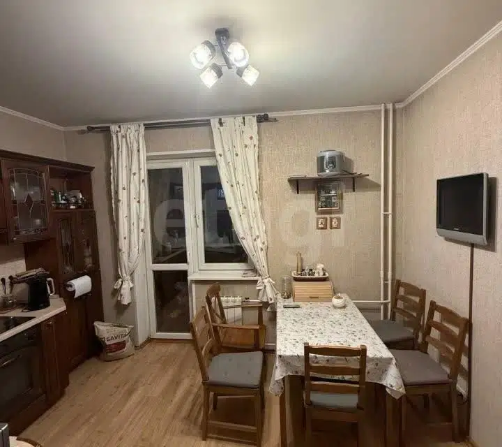 Продаётся 3-комнатная квартира, 95 м²