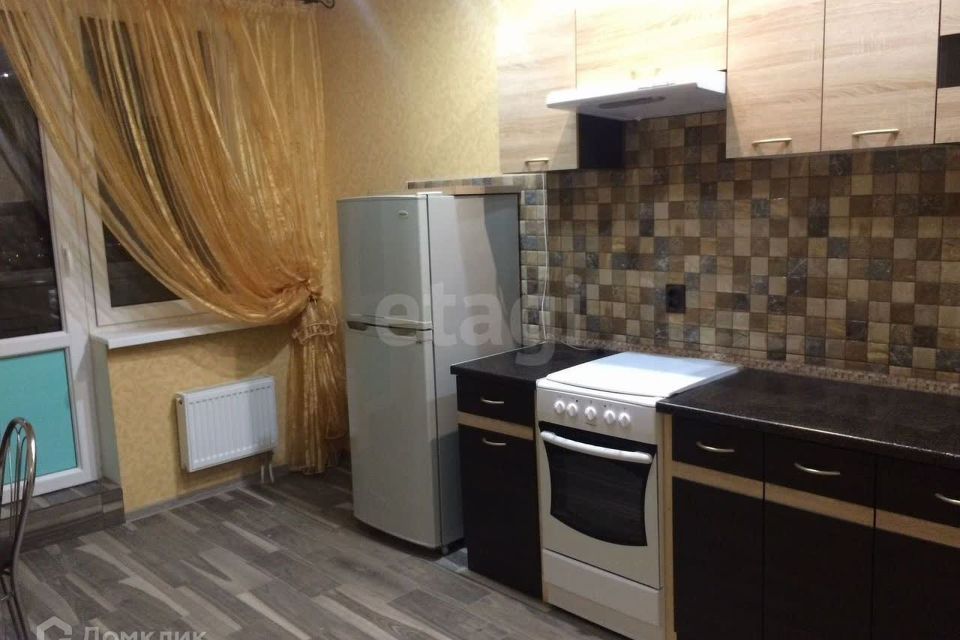 Продаётся 1-комнатная квартира, 40.2 м²