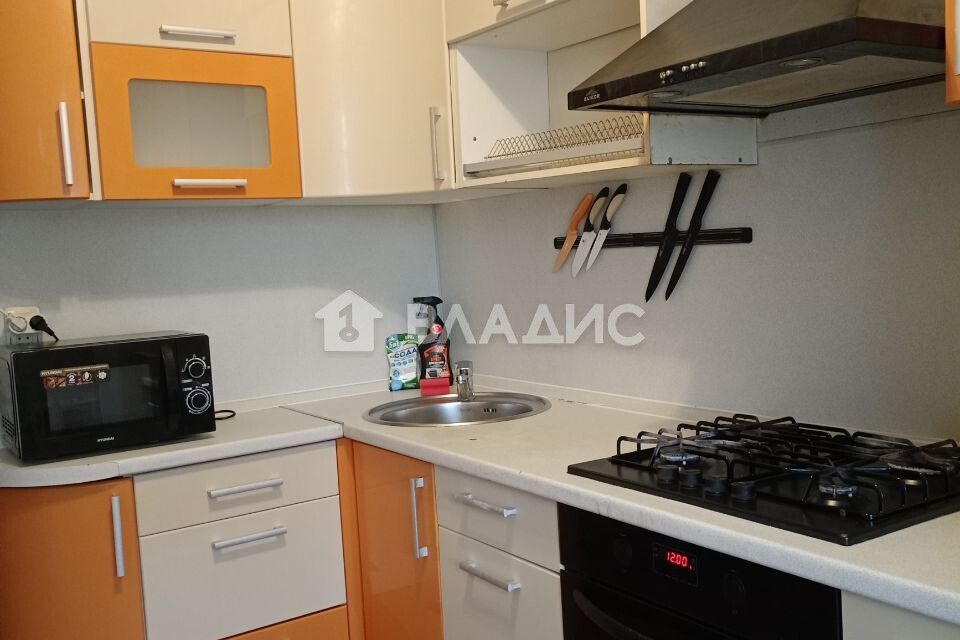Сдаётся 2-комнатная квартира, 55 м²