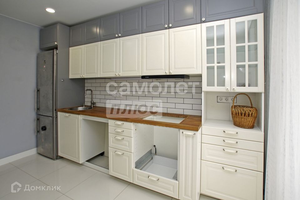 Продаётся 2-комнатная квартира, 63.9 м²