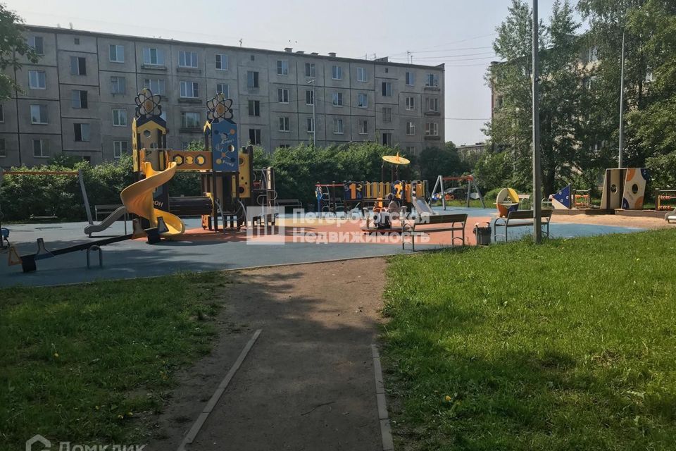 Продаётся 1-комнатная квартира, 30.4 м²