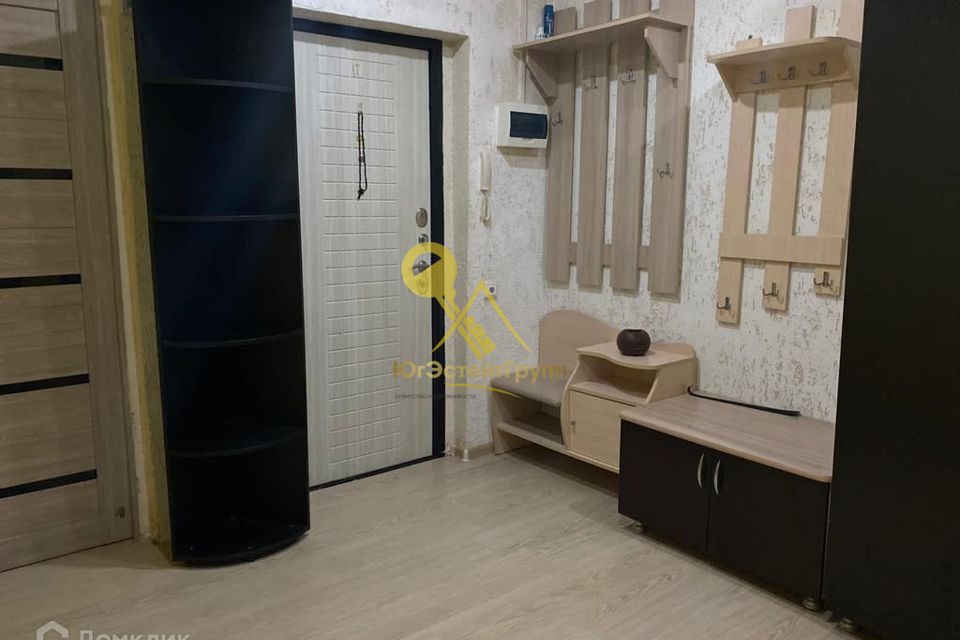 Продаётся 3-комнатная квартира, 69.7 м²