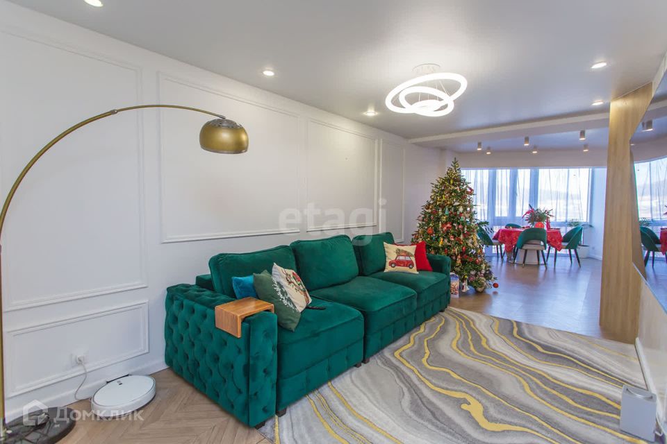 Продаётся 3-комнатная квартира, 82.9 м²