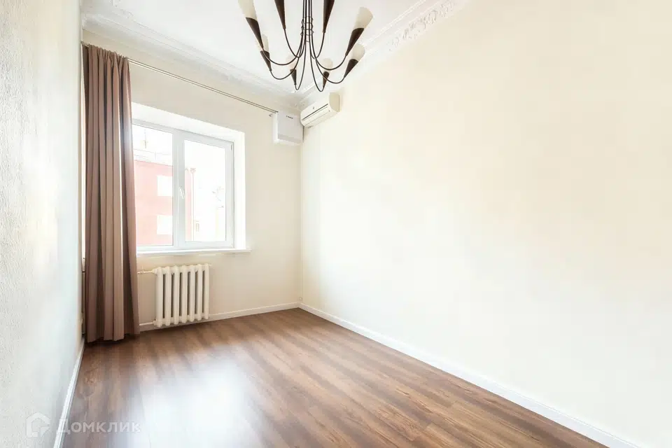 Продаётся 3-комнатная квартира, 57.7 м²