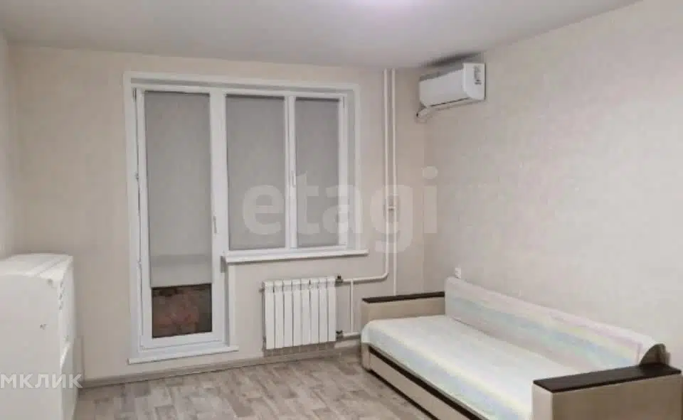 Продаётся 1-комнатная квартира, 37.5 м²